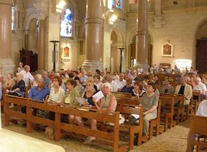 AOBR 2014 07 05 LA BASILIQUE MARSEILLE CEREMONIE COMMEMORATIVE DU MASSACRE DU 5 07 1962 A ORAN (4)